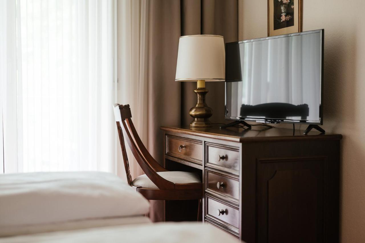 Isabella Hotel 3*